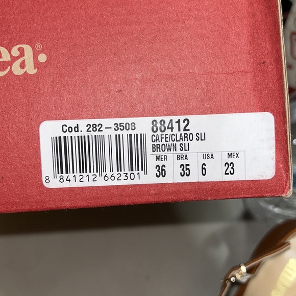 Women Heels from Andrea (MX) - Picture 2 of 5